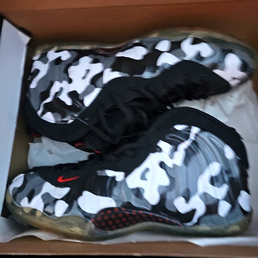 USED Snow Camo Foams